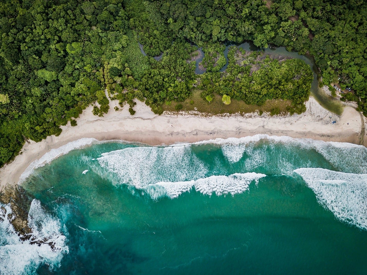 Steps to Being a Digital Nomad in Costa Rica