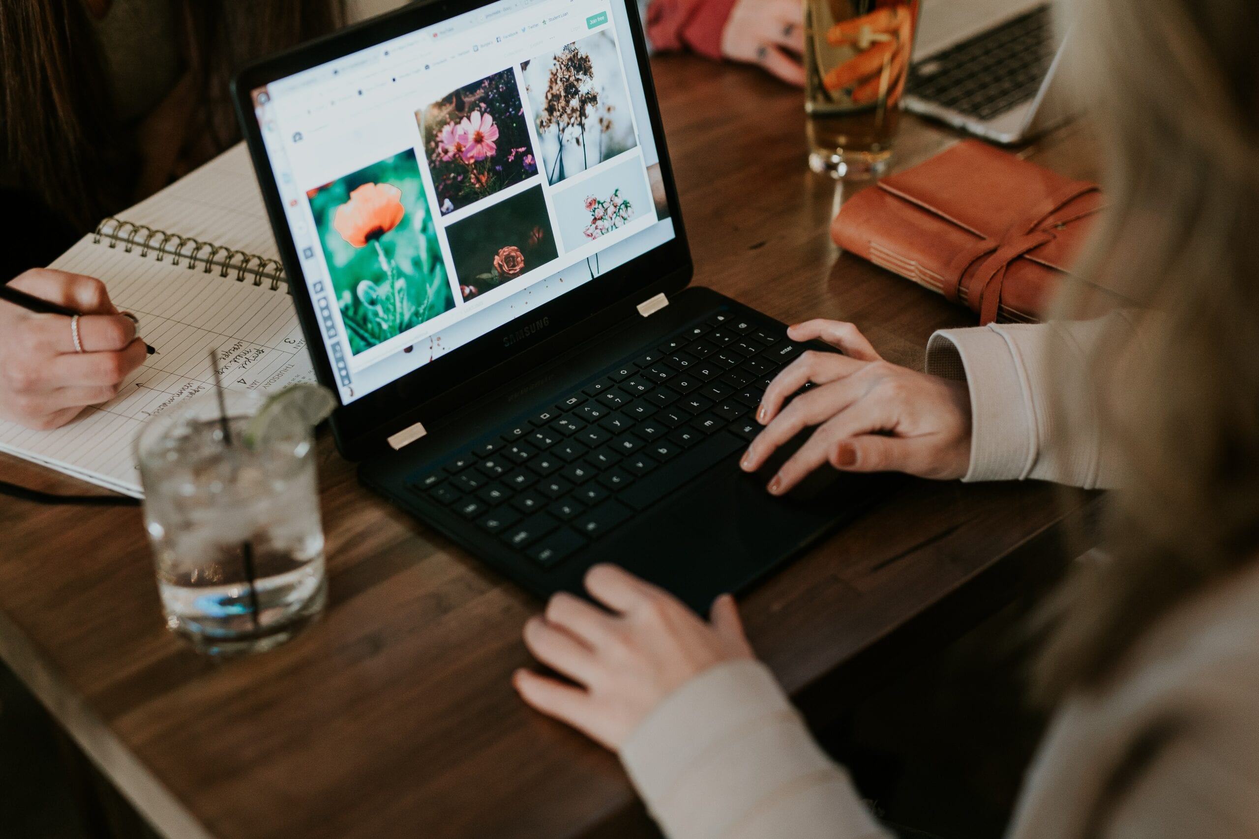 Best VPNs for Digital Nomads & Why You Need One