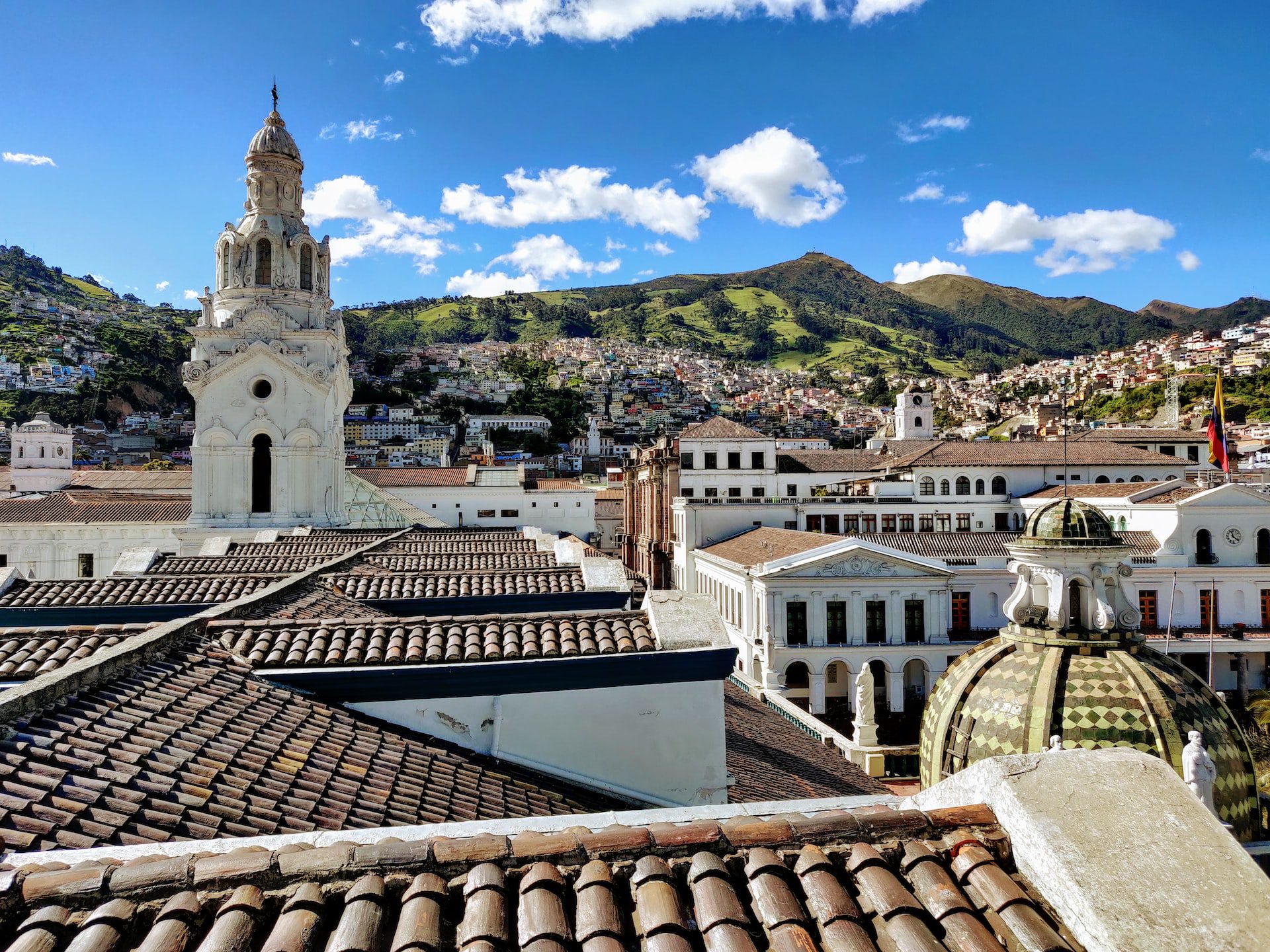 New Digital Nomad Visa for Ecuador Now Available