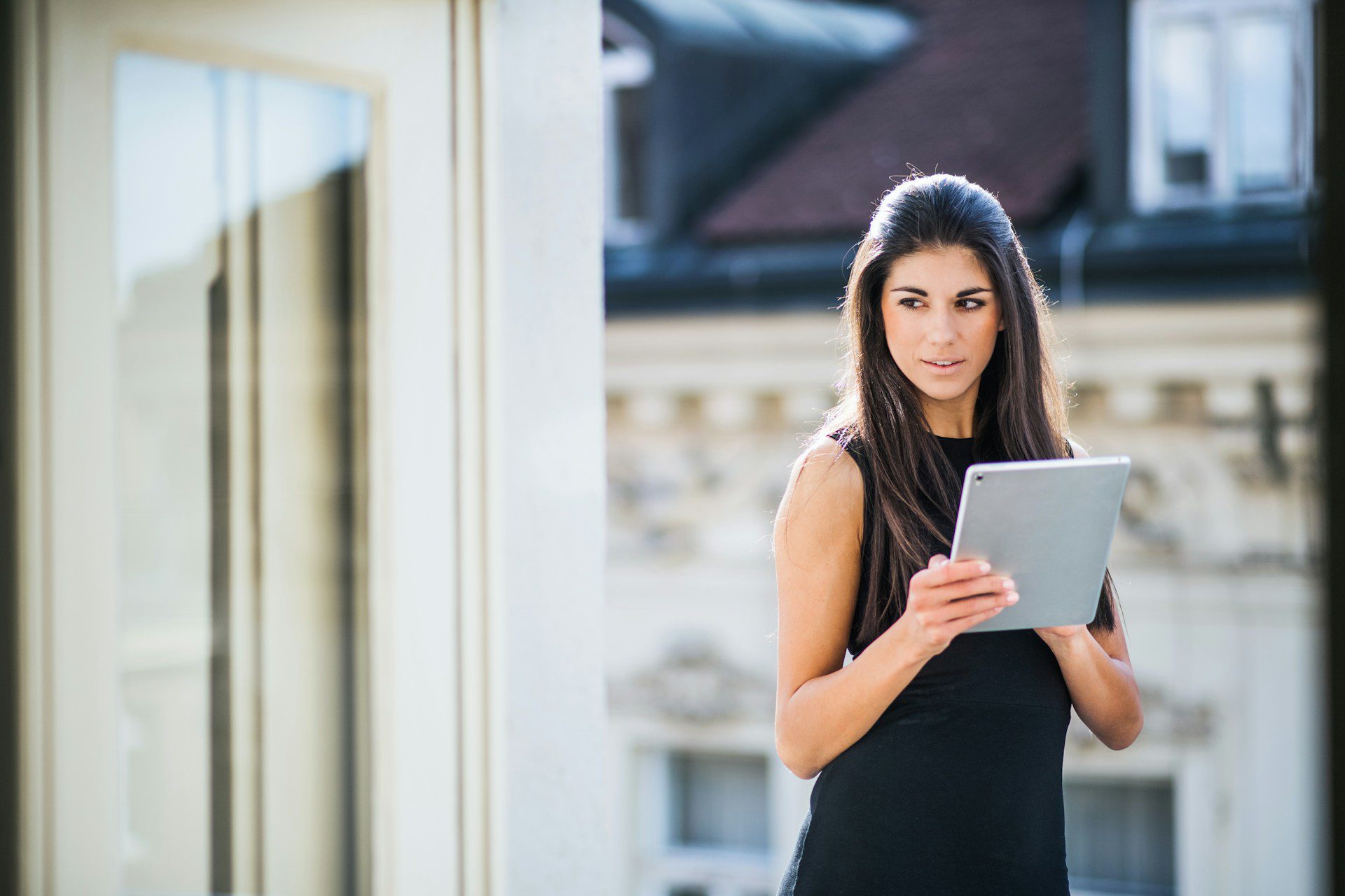 Are Digital Nomads Happier? The Truth Behind the Promises