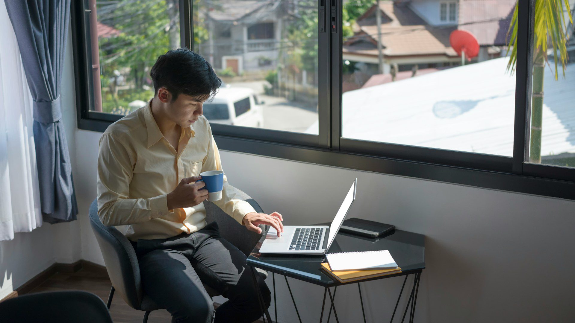 Financial Planning for the Nomadic Lifestyle: Tools and Tips