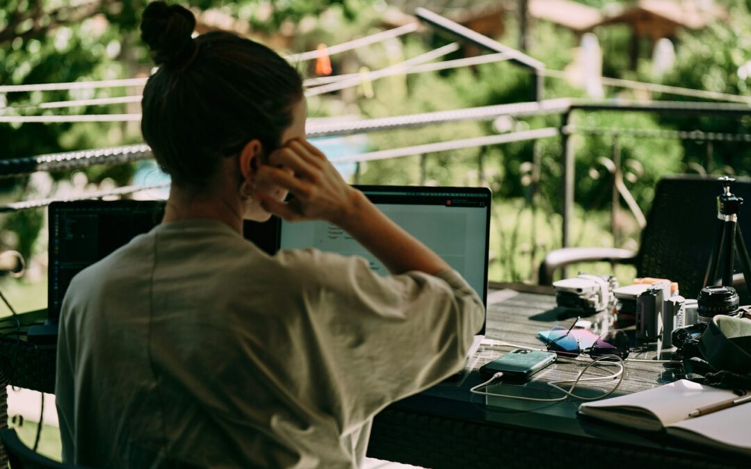 Best Travel Gear for Remote Workers: The Ultimate Portable Setup Guide