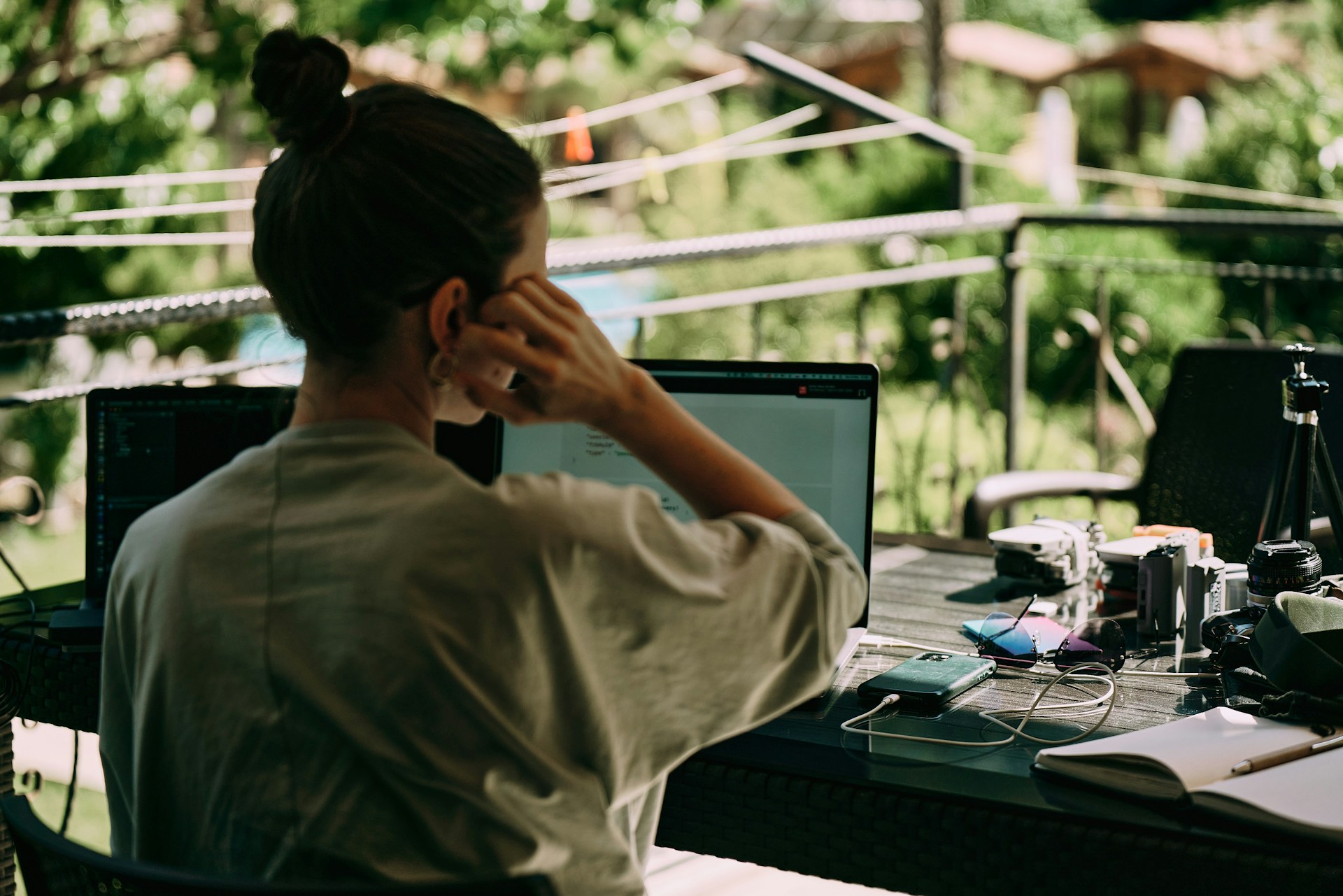 Best Travel Gear for Remote Workers: The Ultimate Portable Setup Guide