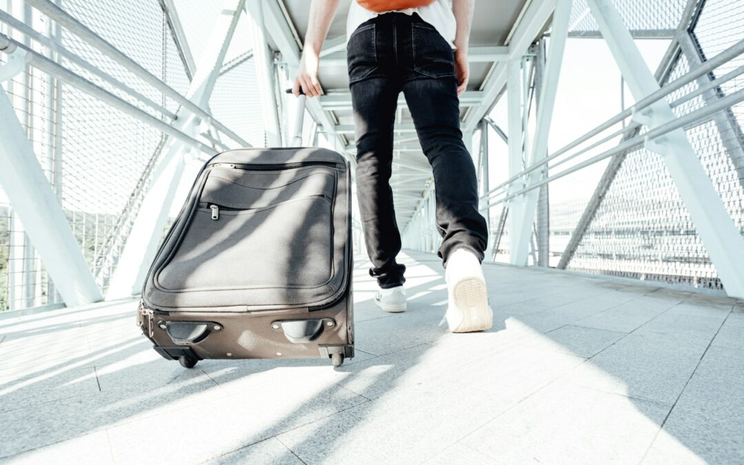 Why Long-Stay Remote Workers Create More Value Than Weekend Tourists