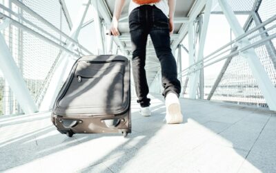 Why Long-Stay Remote Workers Create More Value Than Weekend Tourists
